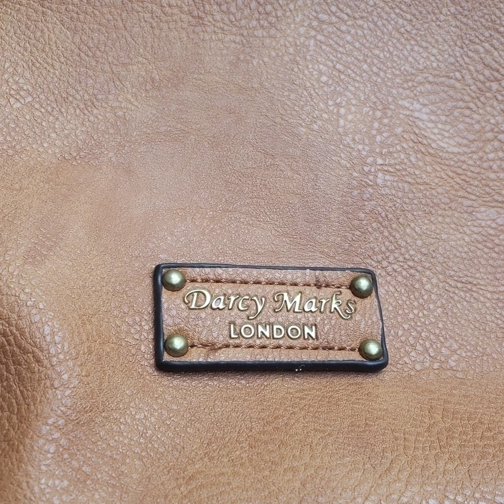 𝅺darcy Marks London handbag EUC